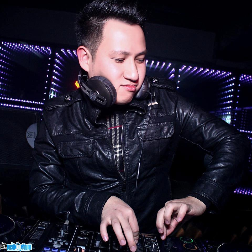Một bức ảnh mới về Dj Amenking Deezay- DJ nổi tiếng Thái Bình- Việt Nam
