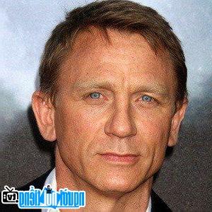 Hình ảnh mới nhất về Diễn viên nam Daniel Craig