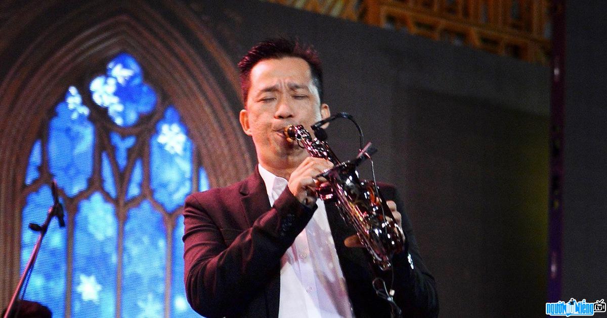 Nghệ sĩ Saxophone Xuân Hiếu qua đời ở tuổi 47