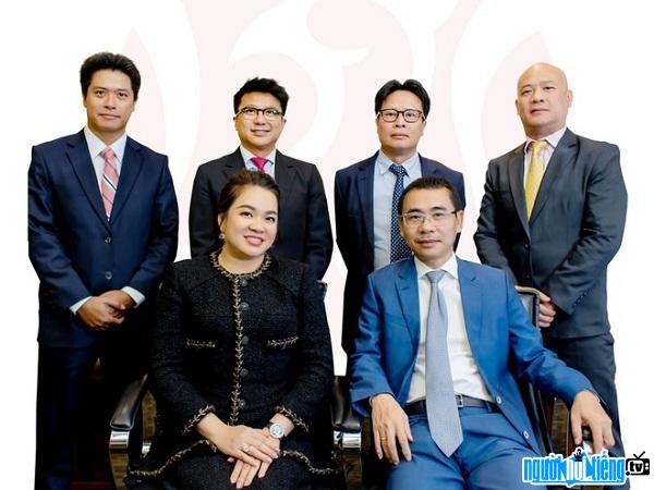 Doanh nhân Nguyễn Thanh Phượng là Chủ tịch HĐQT và sáng lập nhiều công ty