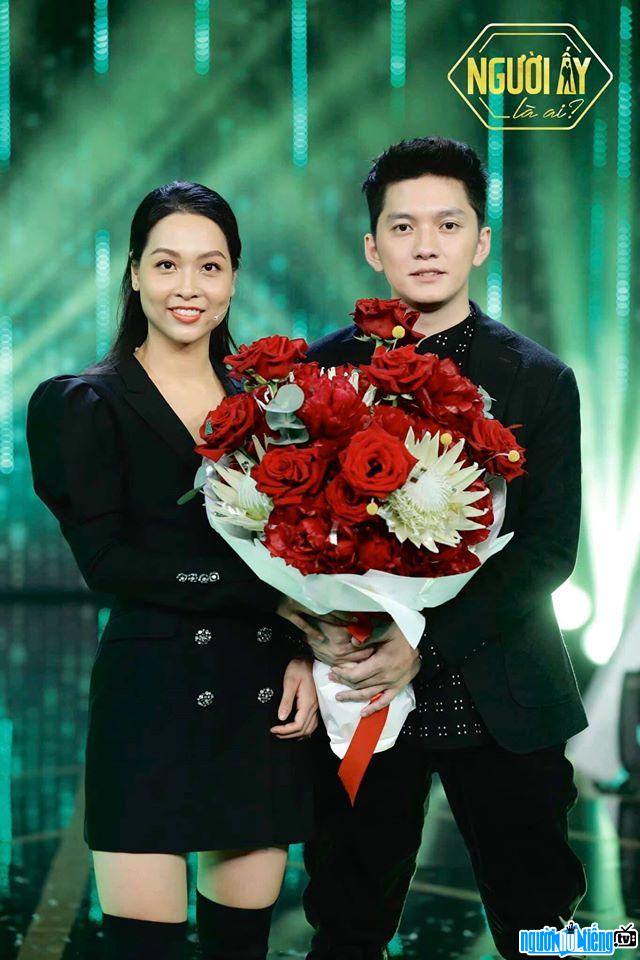 Hoàng Tâm điển trai bên cạnh nữ chính Phương Linh