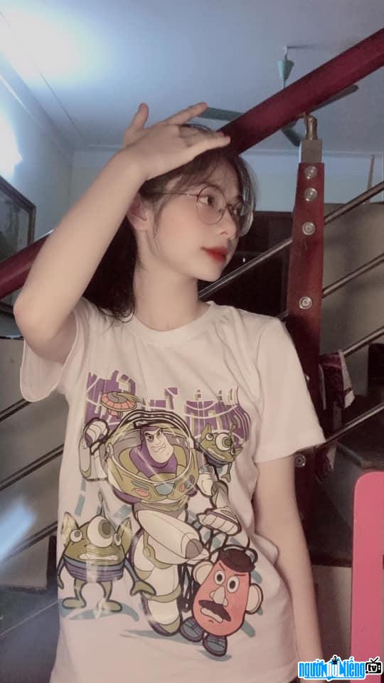 Góc nghiêng hoàn hảo của hot girl Dương Thanh Ngân