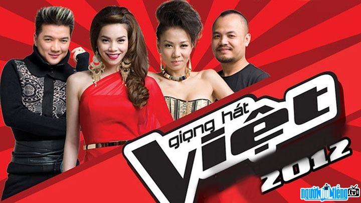 Bốn huấn luyện viên của Giọng hát Việt mùa 1 năm 2012