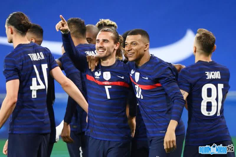 Hình ảnh các cầu thủ Pháp trên sân cỏ