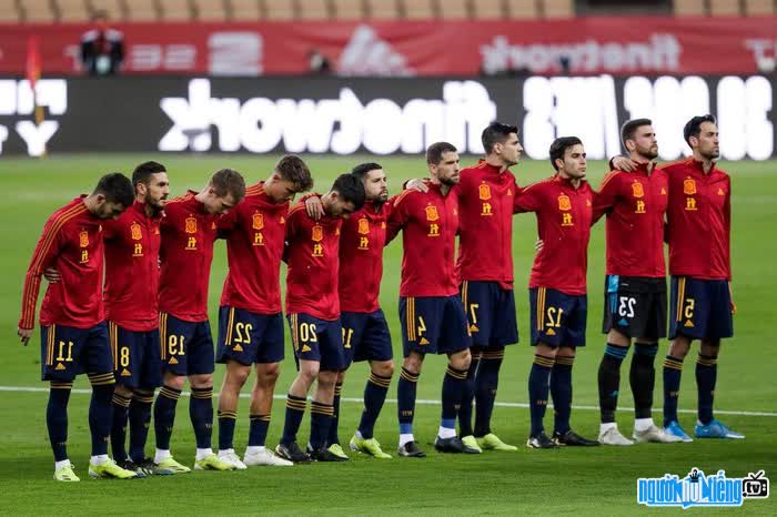 Hình ảnh đội hình ra sân của đội tuyển bóng đá quốc gia Tây Ban Nha tại World Cup 2022