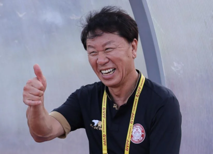 Chung Hae-soung là một HLV bóng đá người Hàn Quốc
