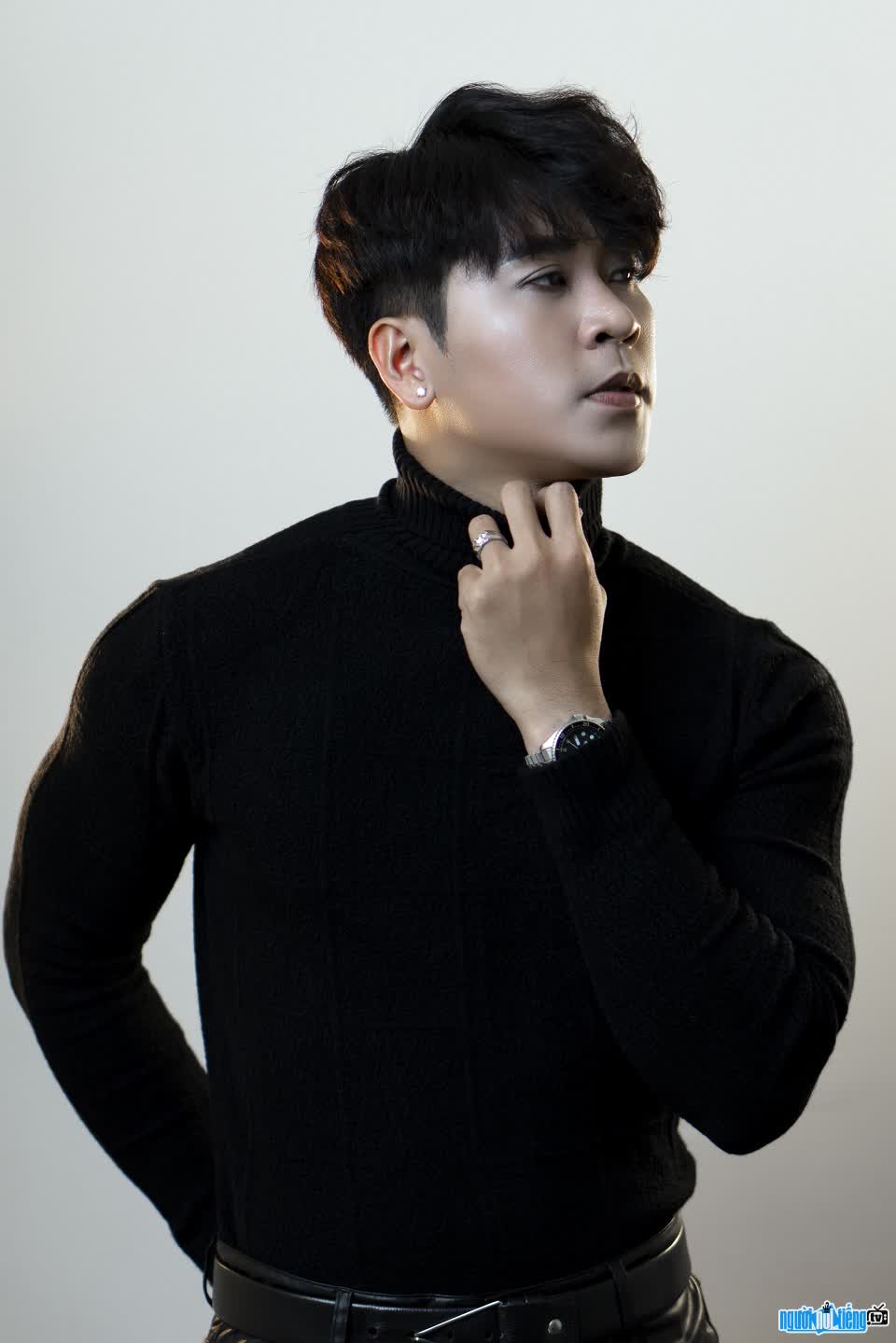 Hình ảnh mới nhất của người mẫu Eric To