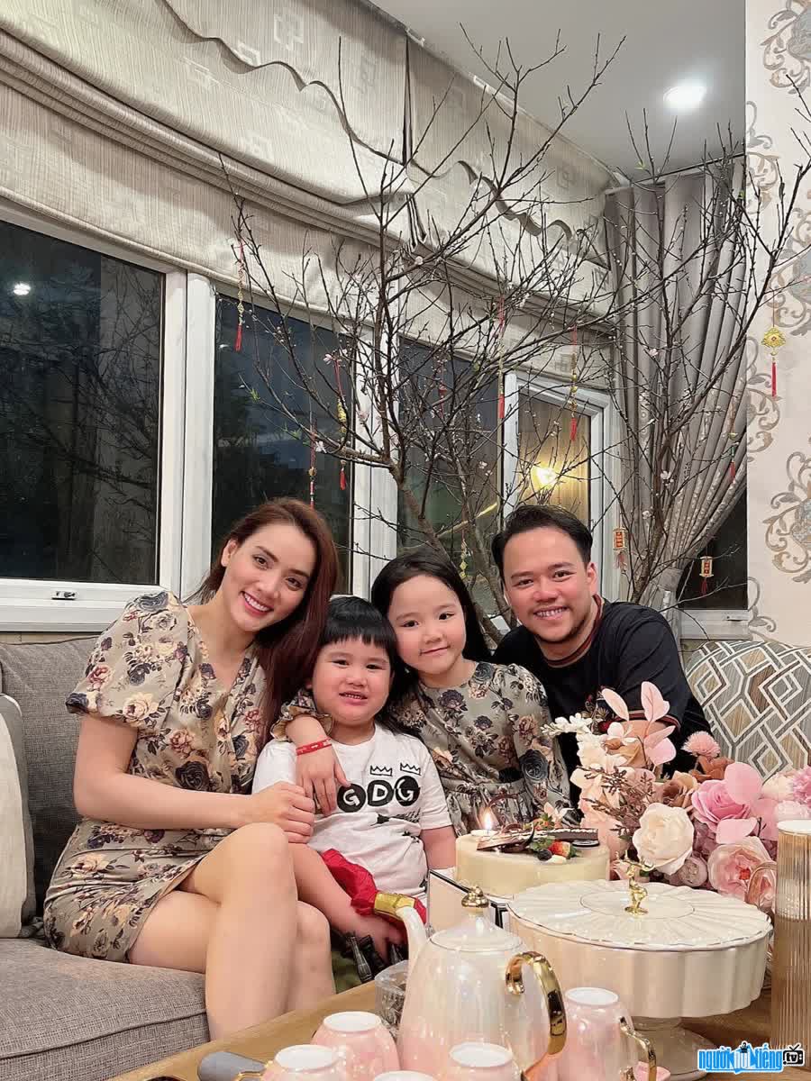Gia đình nhỏ hạnh phúc của Hoàng Duy và Trang Nhung