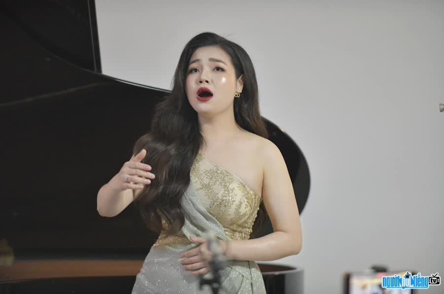 Nguyễn Hà My cho biết đam mê lớn nhất của cô là trở thành một nghệ sỹ opera thực thụ