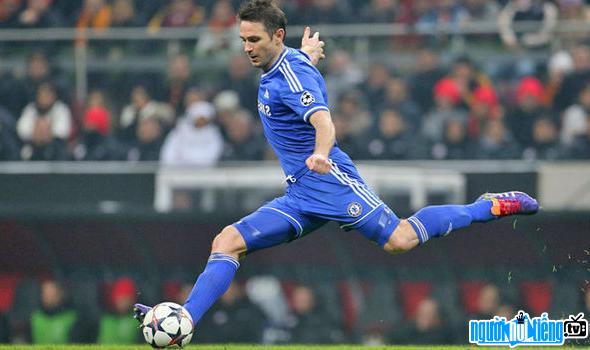 Frank Lampard huyền thoại bất tử của Chelsea