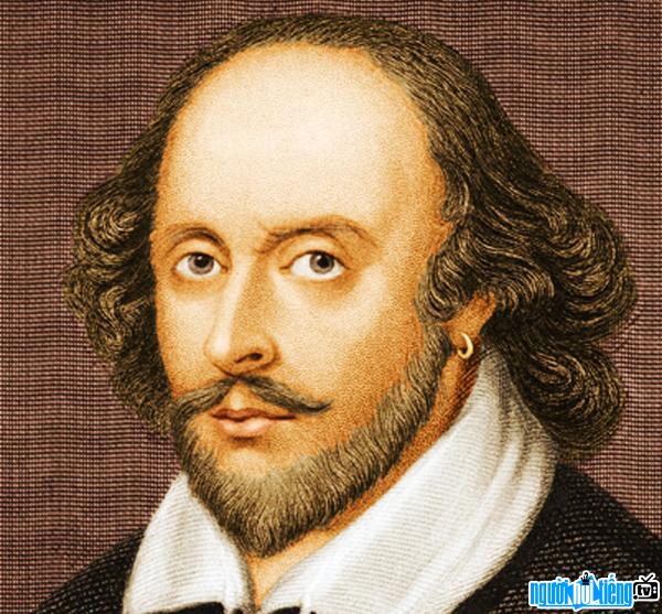 William Shakespeare là một nhà văn và nhà viết kịch có ảnh hưởng lớn tại Anh