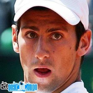 Tay vợt Novak Djokovic niềm tự hào của Serbia