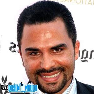 Một bức ảnh mới về Manny Perez- Nam diễn viên truyền hình nổi tiếng Dominican Republic