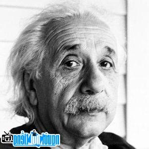 Ảnh chân dung Albert Einstein