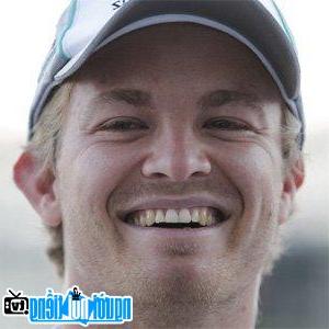 Nico Rosberg tay đua triển vọng của Đức.