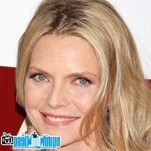 Một hình ảnh chân dung của Diễn viên nữ Michelle Pfeiffer