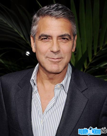 Diễn viên George Clooney chuẩn bị đón cặp song sinh ở tuổi 55