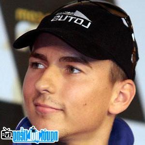 Jorge Lorenzo là huyền thoại MotoGP