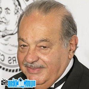 Một hình ảnh chân dung của Doanh nhân Carlos Slim