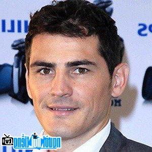 Một hình ảnh chân dung của Cầu thủ bóng đá Iker Casillas