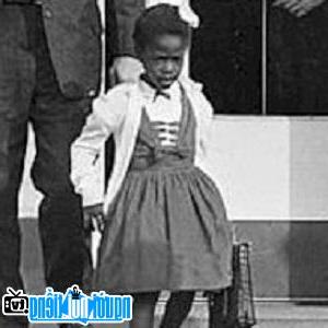 Một bức ảnh mới về Ruby Bridges- Lãnh đạo quyền dân sự nổi tiếng Mississippi