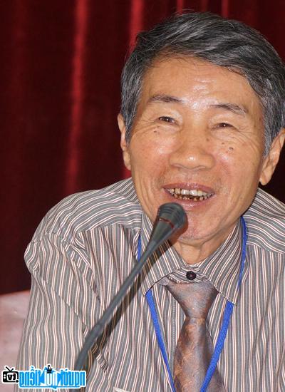 Một bức ảnh mới về Trần Văn Tuấn- Nhà văn nổi tiếng Hà Nam- Việt Nam