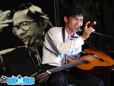 Nguyễn Thế Vinh- Nghệ sĩ nổi tiếng Bình Thuận  - Việt Nam