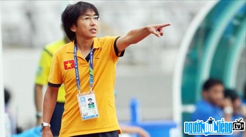 Hình ảnh huấn luyện Miura Toshiya khi còn dẫn dắt đội tuyển quốc gia Việt Nam