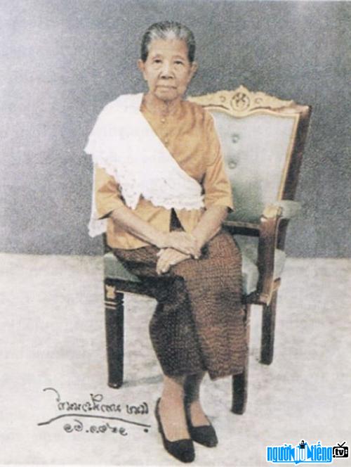 Thiền sư Achaan Naeb phái Vi diệu pháp - Thái Lan