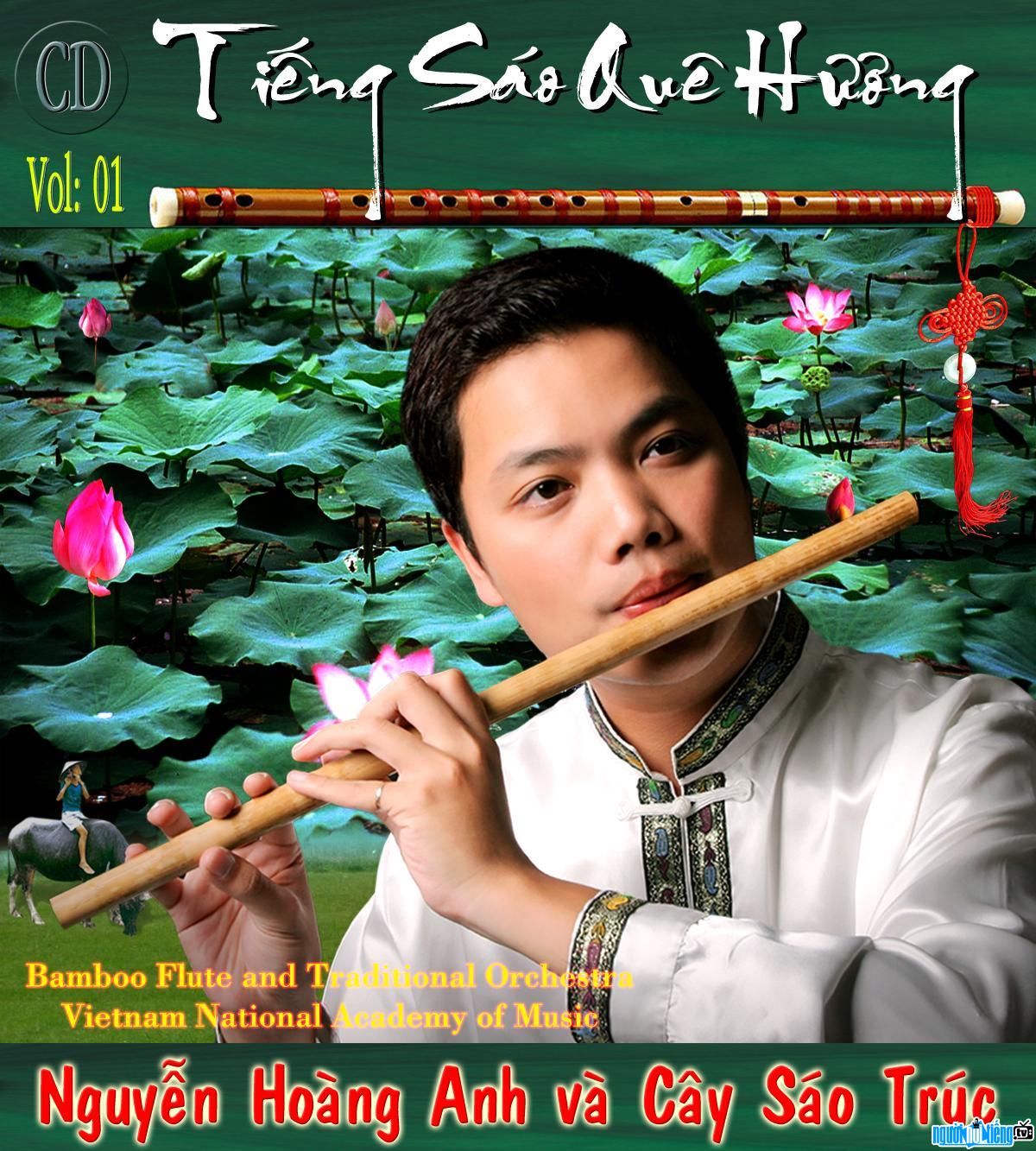 Nguyễn Hoàng Anh với CD "Tiếng sáo quê hương"