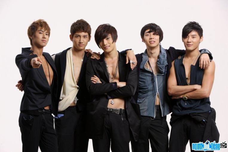 TVXQ nhóm nhạc hàng đầu Hàn Quốc