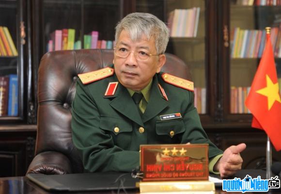 Thượng tướng Nguyễn Chí Vịnh trong một buổi phỏng vấn