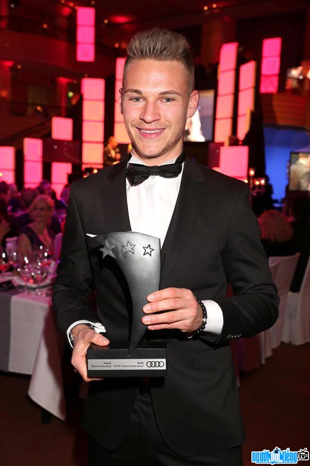 Joshua Kimmich tại Lễ trao giải Audi Generation Award