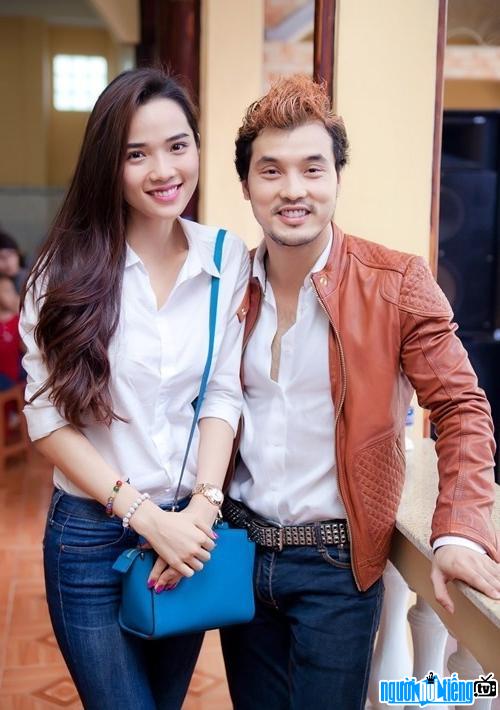 Bức ảnh người mẫu Kim Cương cùng nam ca sĩ Ưng Hoàng Phúc khi mới hẹn hò