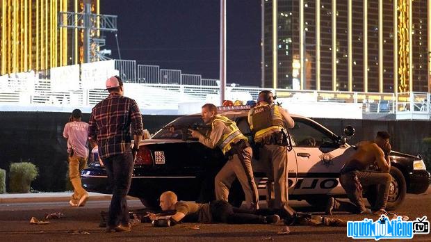 Stephen Paddock gây ra vụ xả súng tại Las Vegas