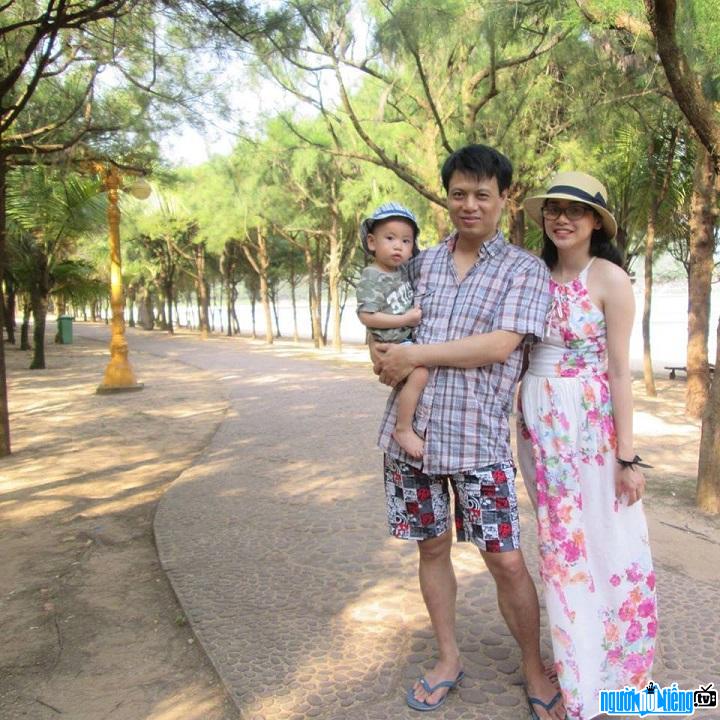 Gia đình hạnh phúc của sao Facebook Đặng Thanh Tuyền