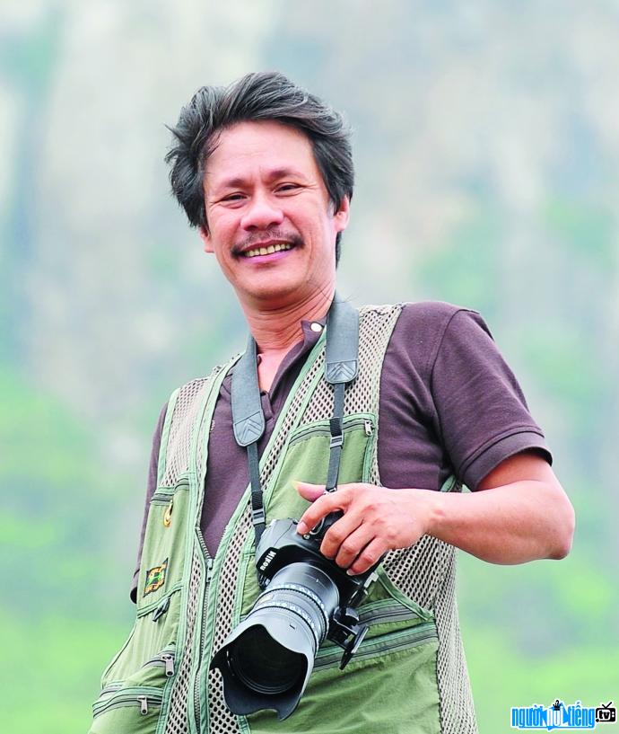 Một bức ảnh mới về nhiếp ảnh gia Thái Phiên
