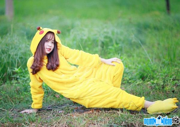 Hot girl Chu Thị Khánh Vân nổi tiếng với những clip xem hoài không chán