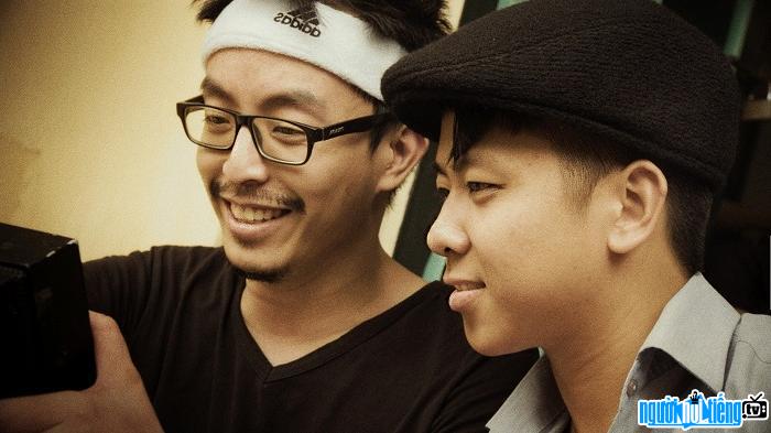 Đạo diễn Triệu Quang Huy là chủ nhân của hàng loạt MV được khán giả trẻ yêu thích