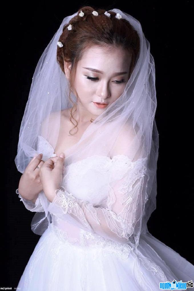 Hot girl Tiên Shi cô dâu xinh đẹp nhất
