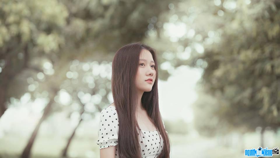 Huỳnh Ân là em gái út của MC Trấn Thành