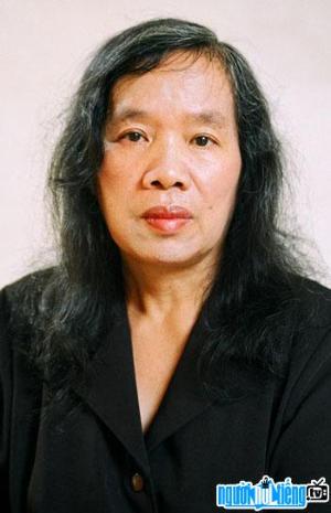 Ảnh Nhà văn Nguyễn Thị Ngọc Tú