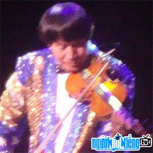 Ảnh Nghệ sĩ violon Shoji Tabuchi