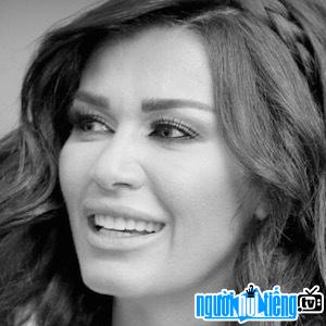 Ảnh Nữ diễn viên truyền hình Nadine El Rassi