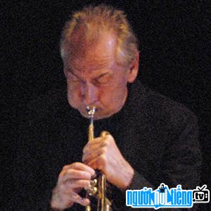 Ảnh Nghệ sĩ kèn Trumpet Jon Hassell