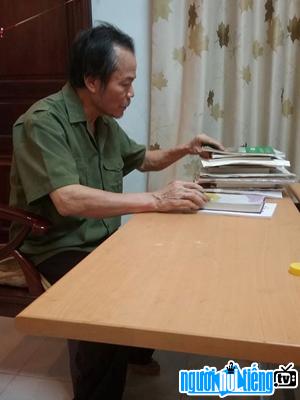 Ảnh Nhà thơ Nguyễn Tấn Việt