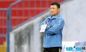 Ảnh HLV bóng đá Trương Việt Hoàng
