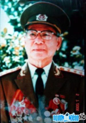 Ảnh Thượng tướng Trần Văn Trà