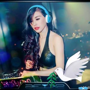Ảnh DJ Mariah Nguyễn
