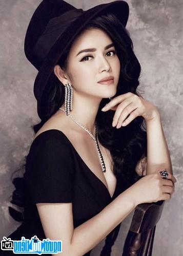 The beautiful beauty of actress Ly Nha Ky